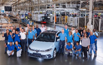 Kariega celebrates production of 500 000 Polos for export
