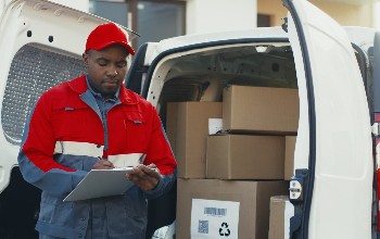 Fastway Couriers launches self-service customer platform