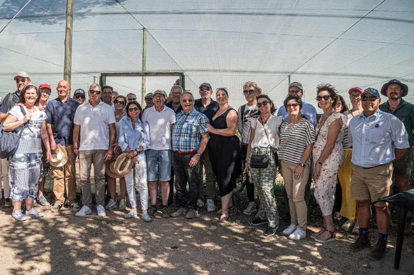 High-level French agricultural banking delegation visits Western Cape berry producer